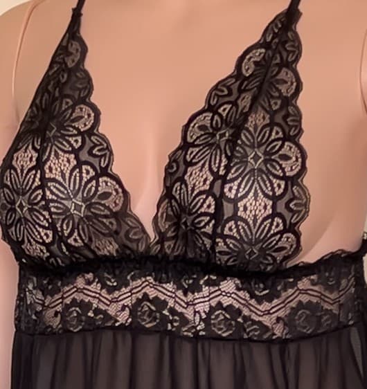 Babydoll Julieta negro de encaje, lencería premium ALEHVIDA Chile