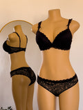 Conjunto Catalina negro de encaje, lencería premium ALEHVIDA Chile